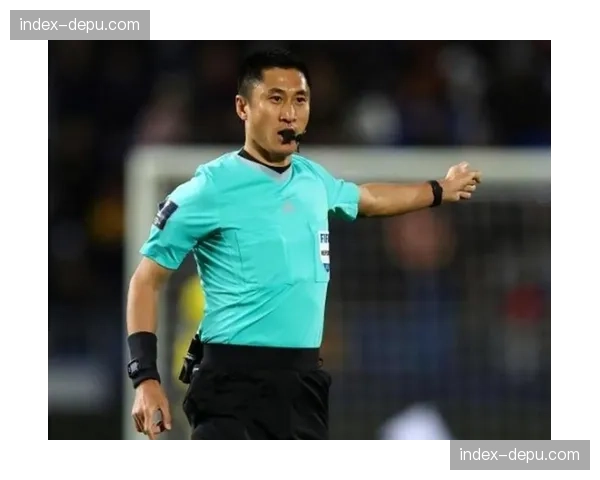 中超裁判年龄结构：马宁成唯一80前裁判，10名裁判因超龄退出执法